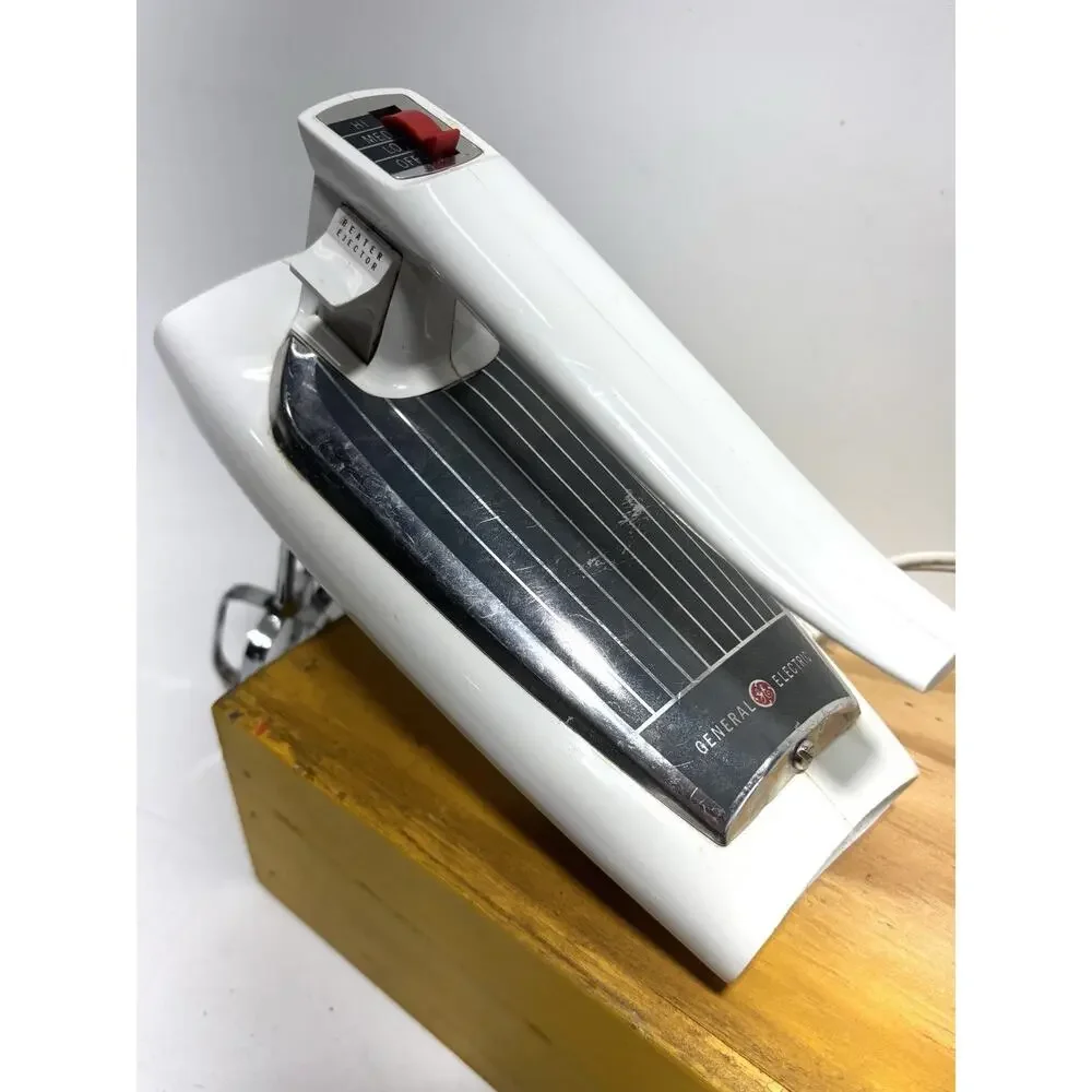 Vintage GE Hand Mixer M47 White Tested Working Mid Century USA